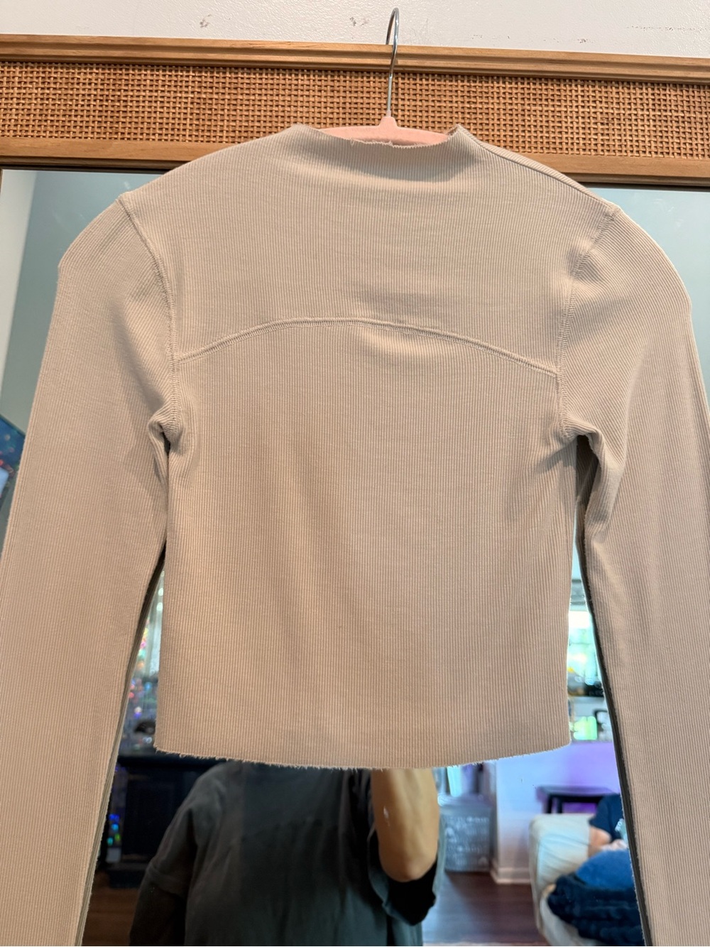Joah Brown Stitch Mock Neck Long Sleeve Top Dune Flex Rib XS/S - Picture 8 of 10